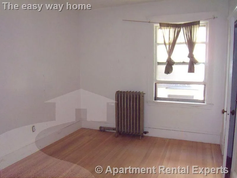 79 College Ave, Davis Square