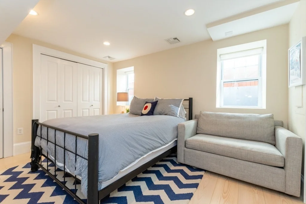 417 Walden St, West Cambridge