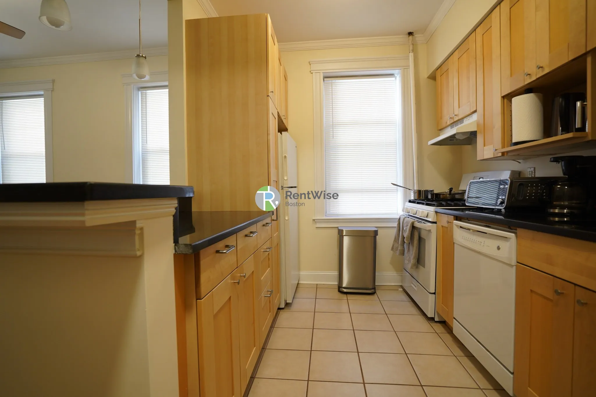 25 Queensberry St, Fenway