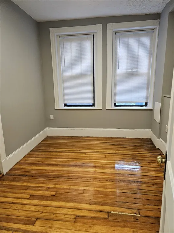 59 Brighton Ave, Allston