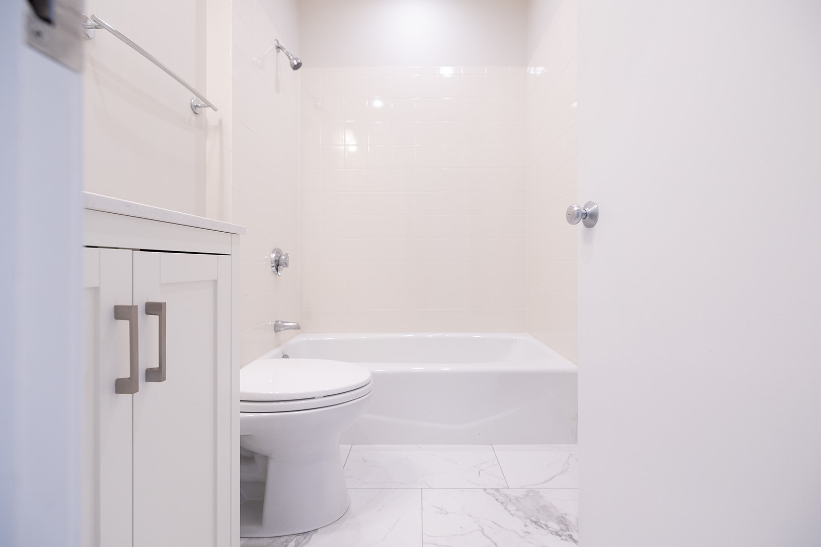 490 Harrison Ave, South End