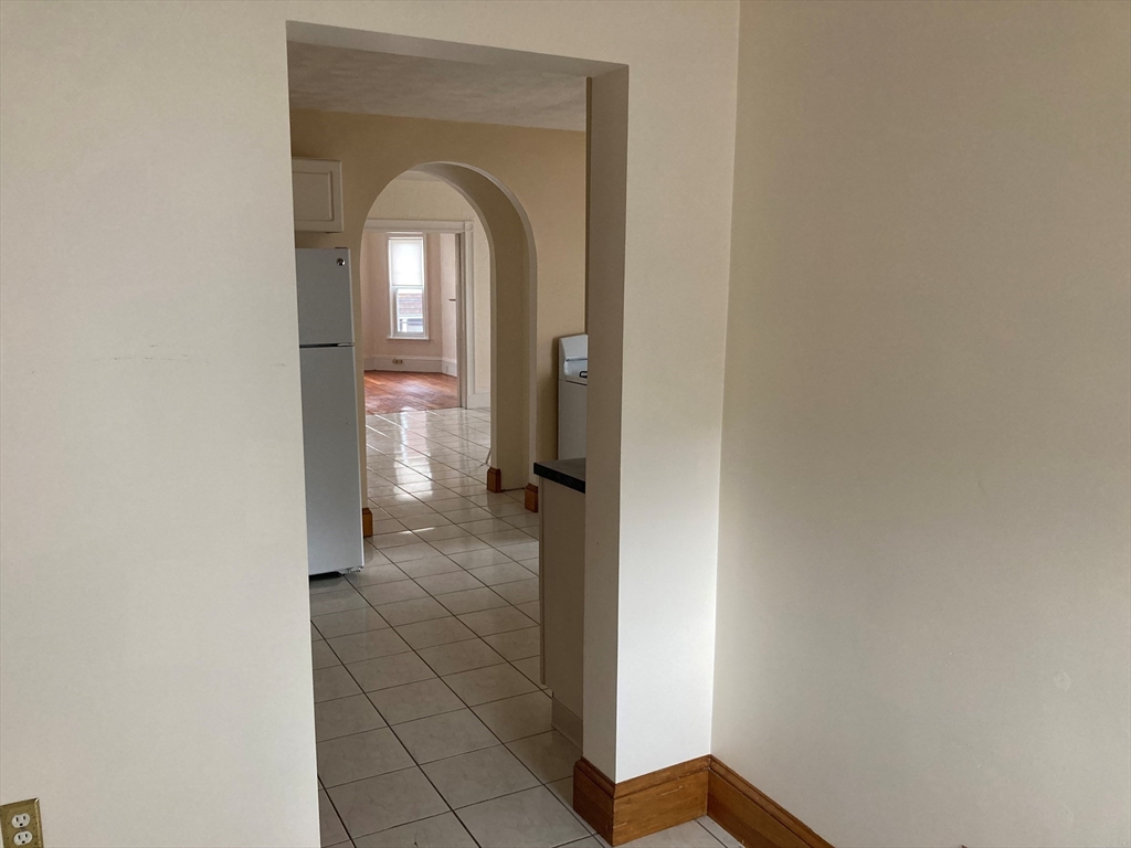 36 Windsor Rd, Davis Square