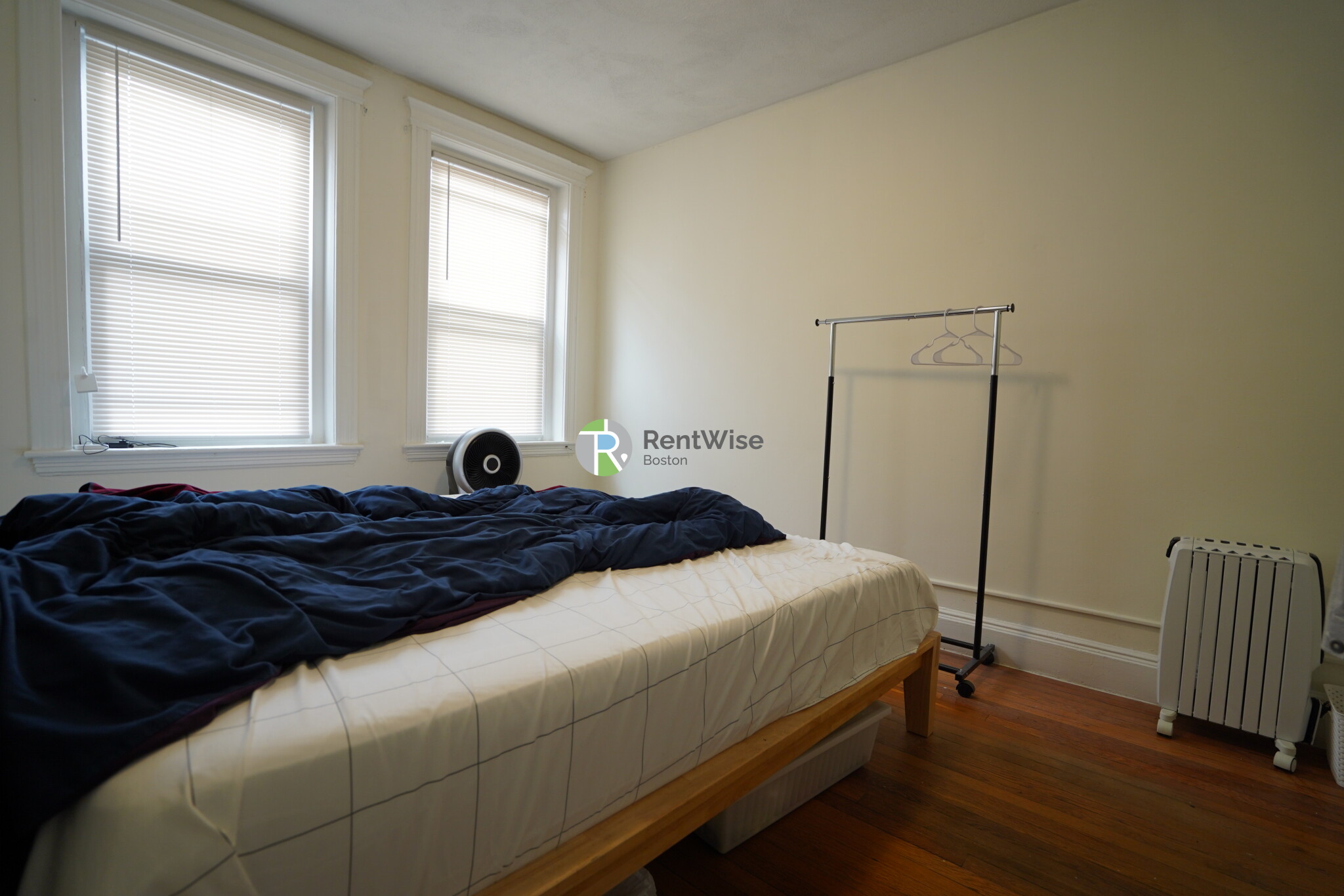 82 Brainerd Rd, Allston