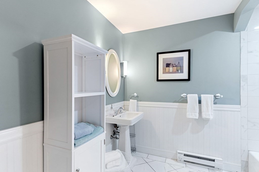 8 Greenwich Park Furnished, South End