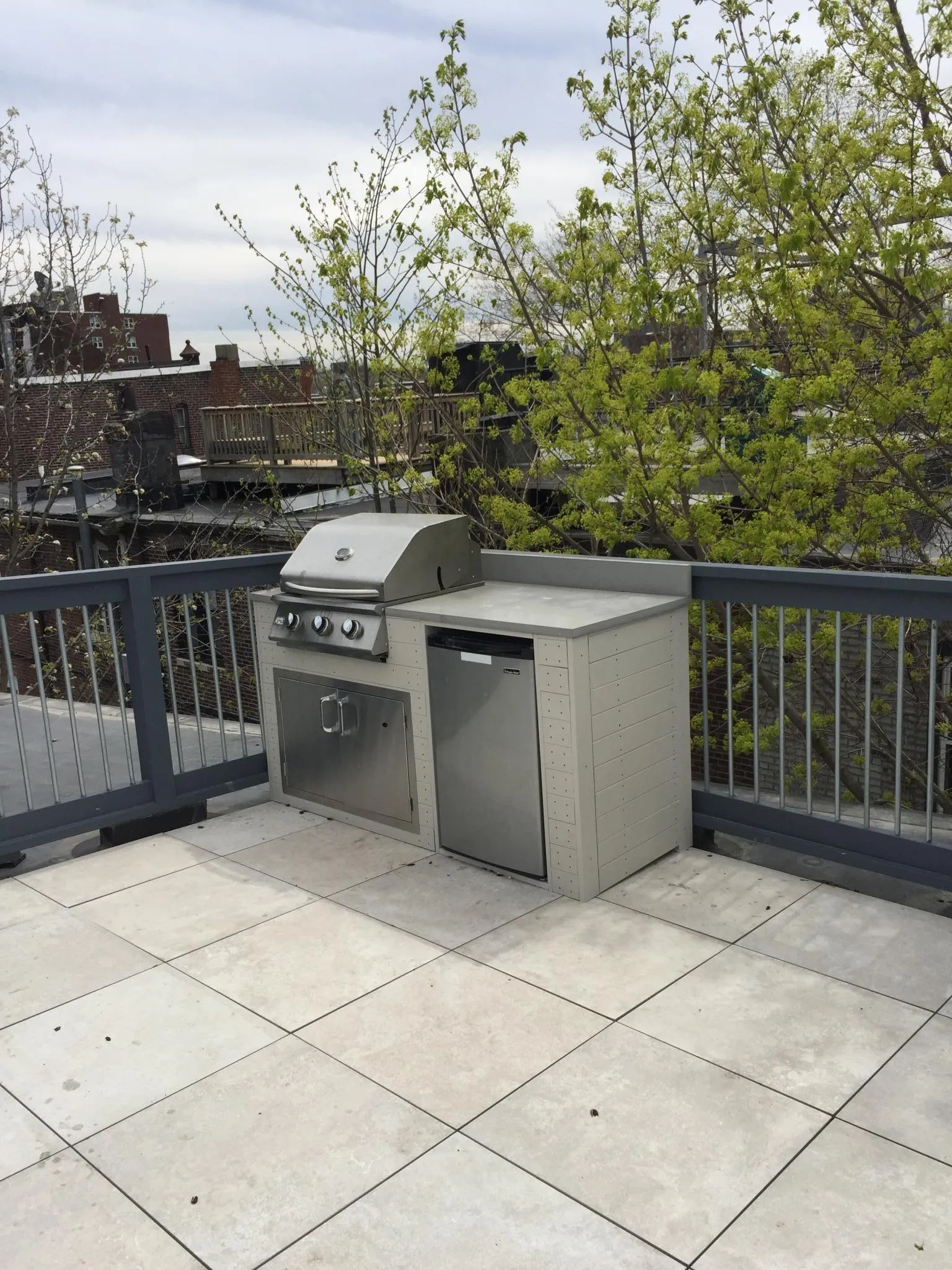 20 Sussex St, Roxbury