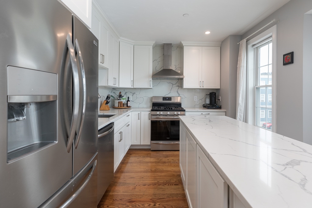 194 K St, South Boston