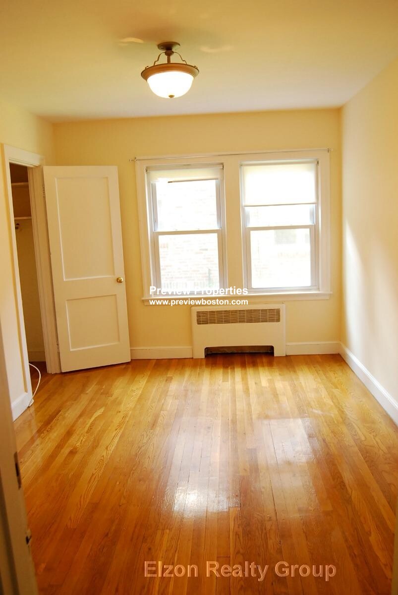 93-95 Undine Rd, Brighton