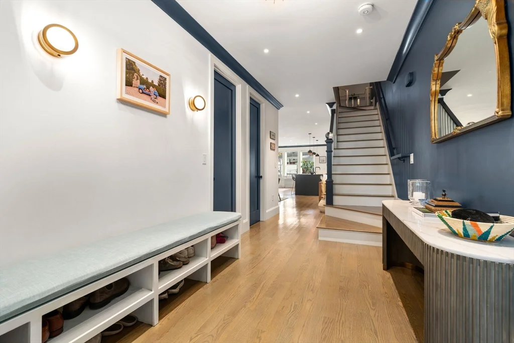5 Caspian Way, Dorchester