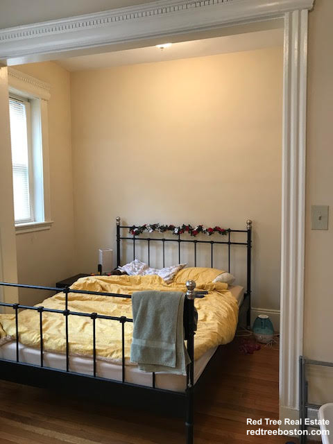 11 Queensberry St, Fenway