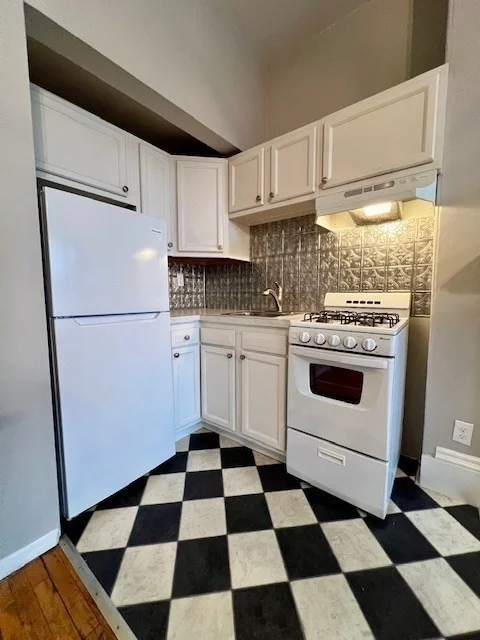 291 Commonwealth Ave, Back Bay