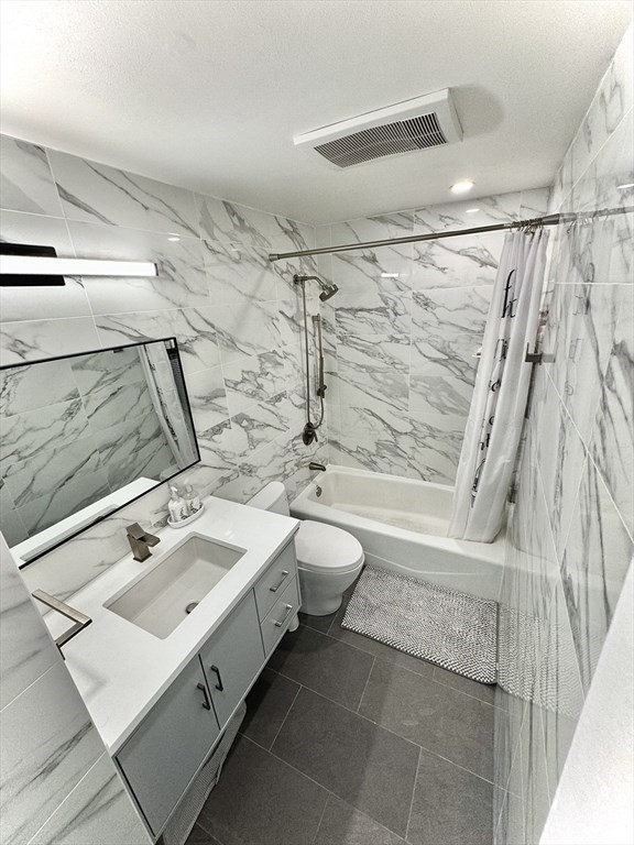 25 Marion St, Coolidge Corner