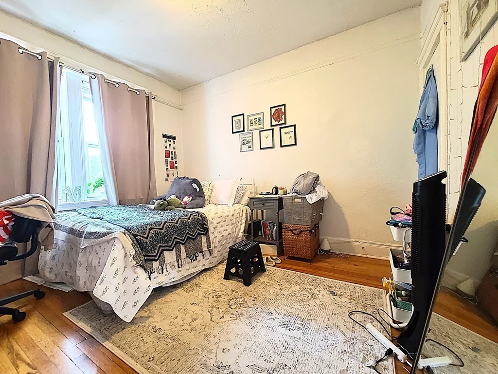 1691 Commonwealth Ave, Brighton