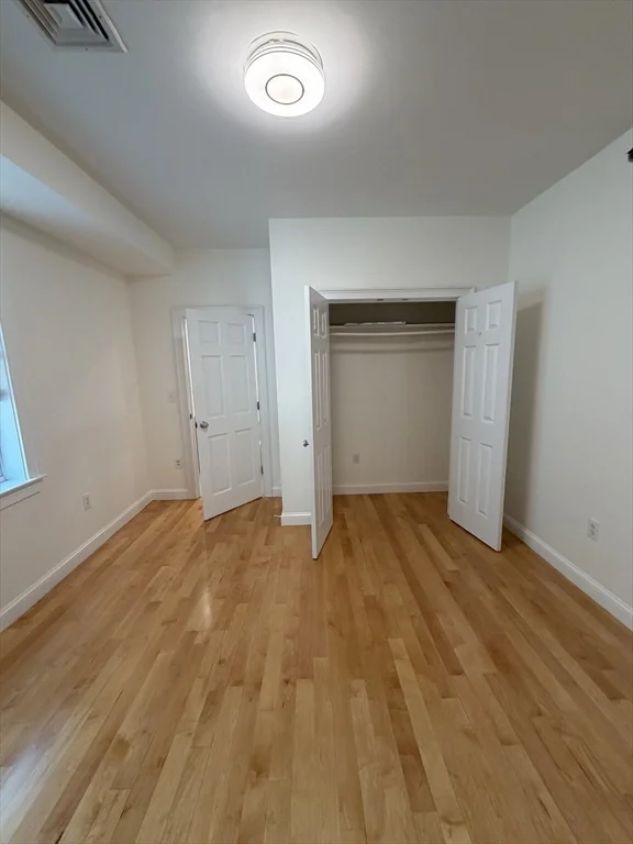 8-10 Howell St, Dorchester