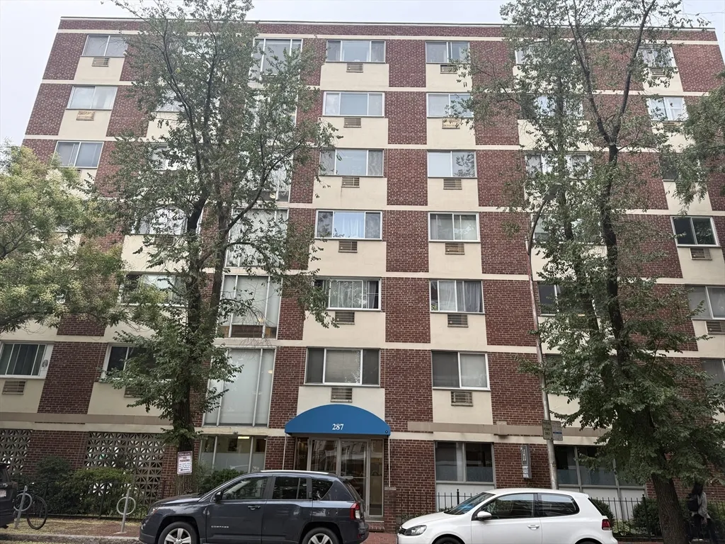 287 Harvard St, Mid-Cambridge