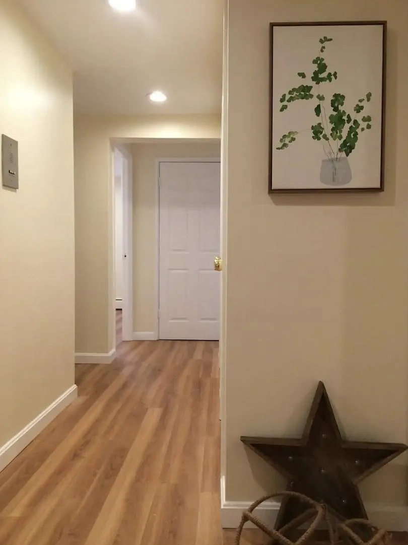 71 Oxford Ave, Strawberry Hill