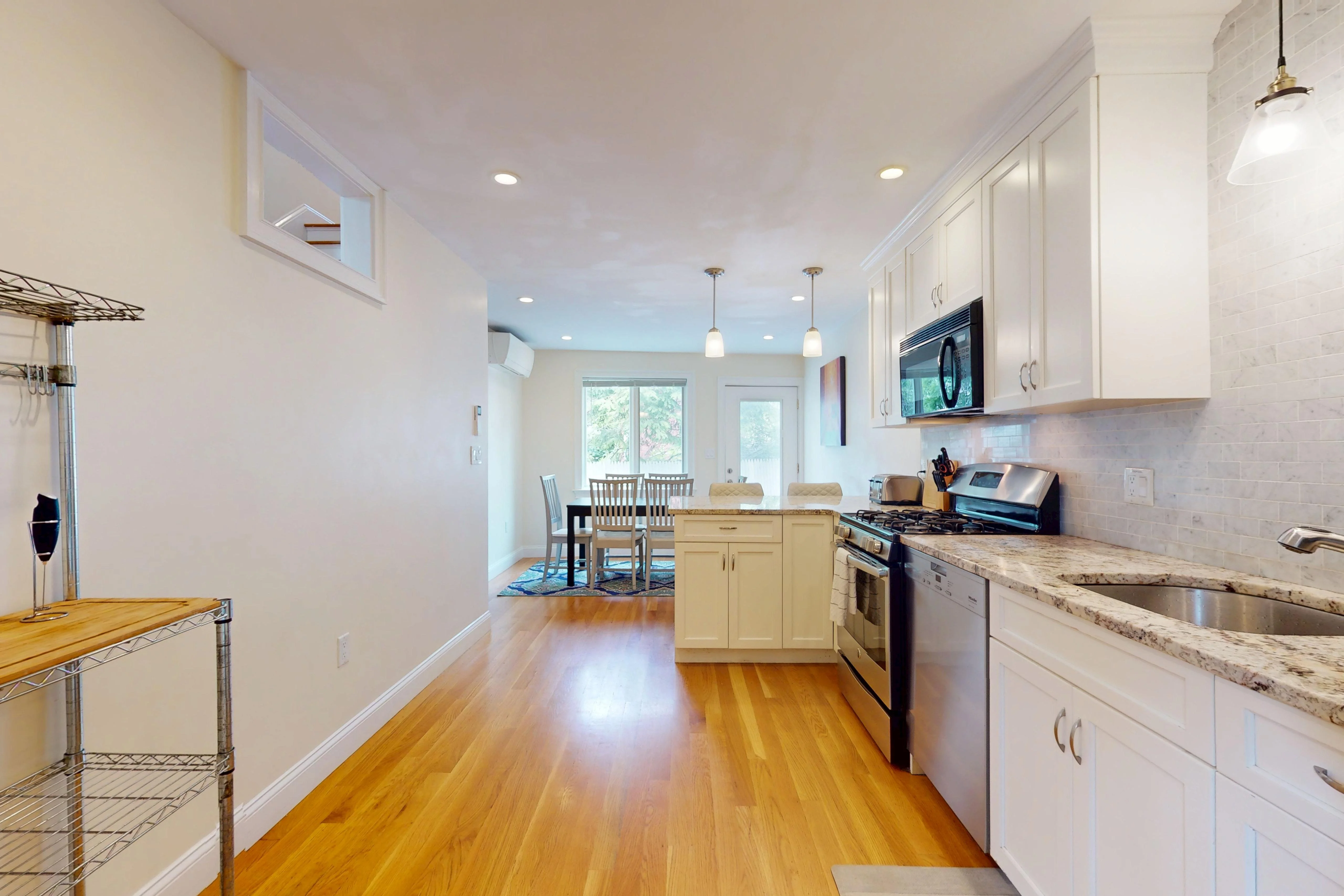 10 Bradbury St, Allston