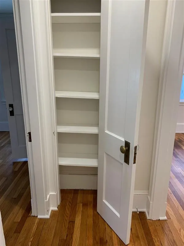 25 Laurel St, Arlington Heights