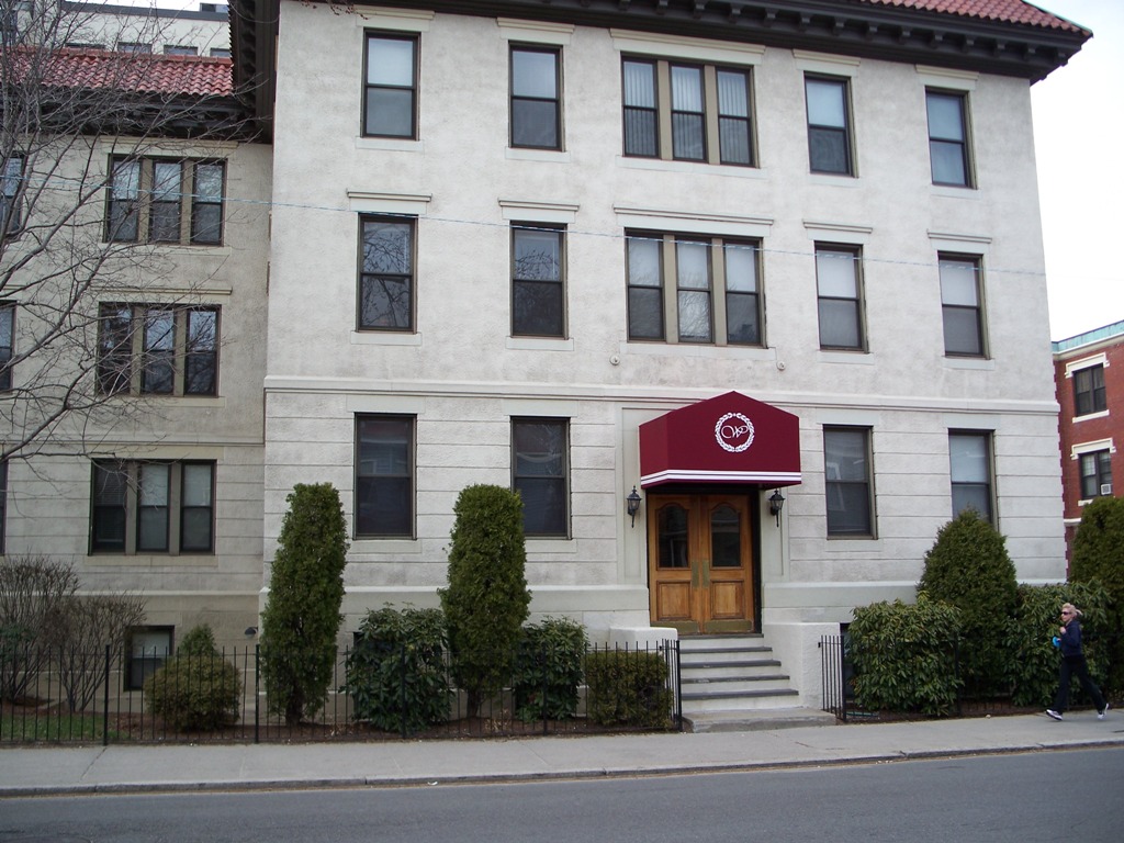 29 Brainerd Rd, Allston