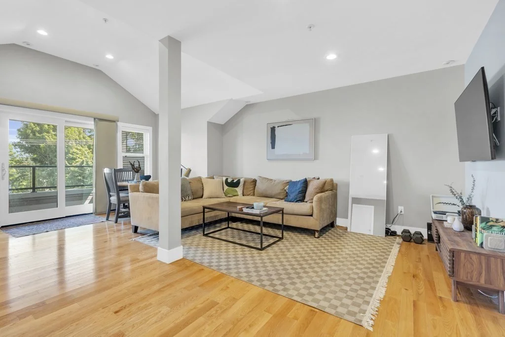 157 Hancock St, Quincy