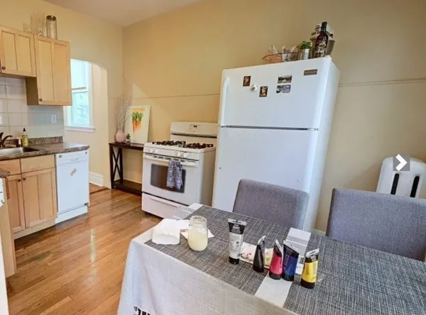 59A Strathmore Rd, Brighton