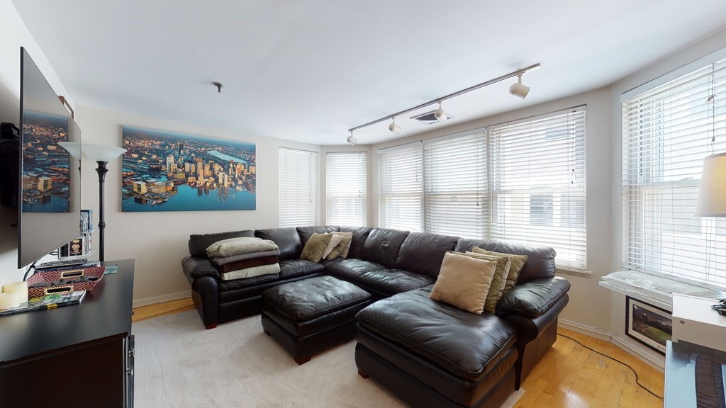 130 Tudor St, South Boston