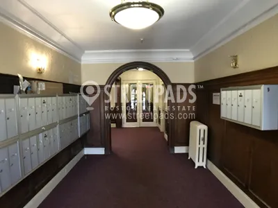 1197 Boylston St, Fenway