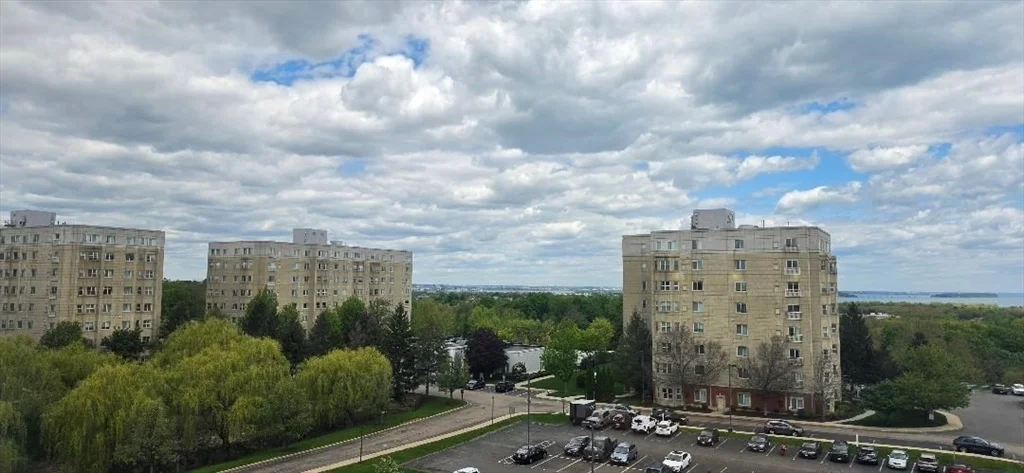 1 Cityview Ln, Quincy