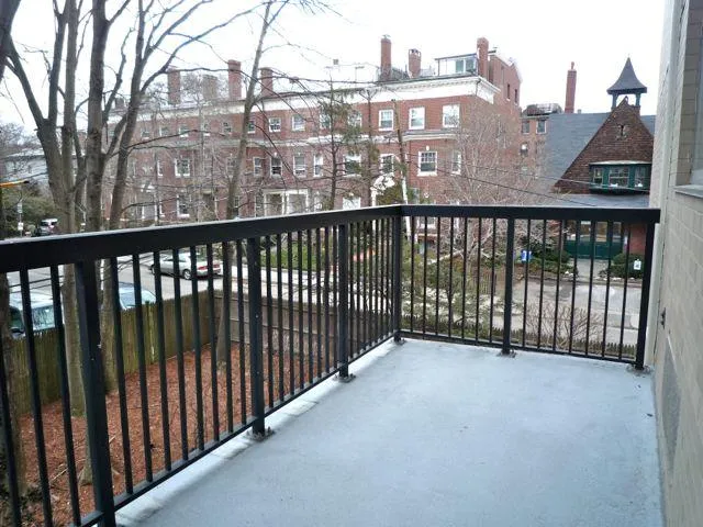 101 Monmouth St, Longwood