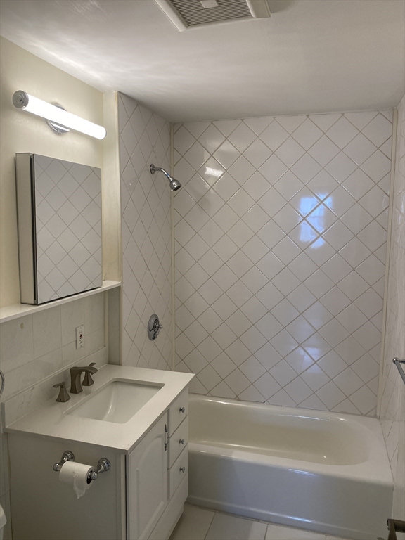 35 Fairmont St, Malden