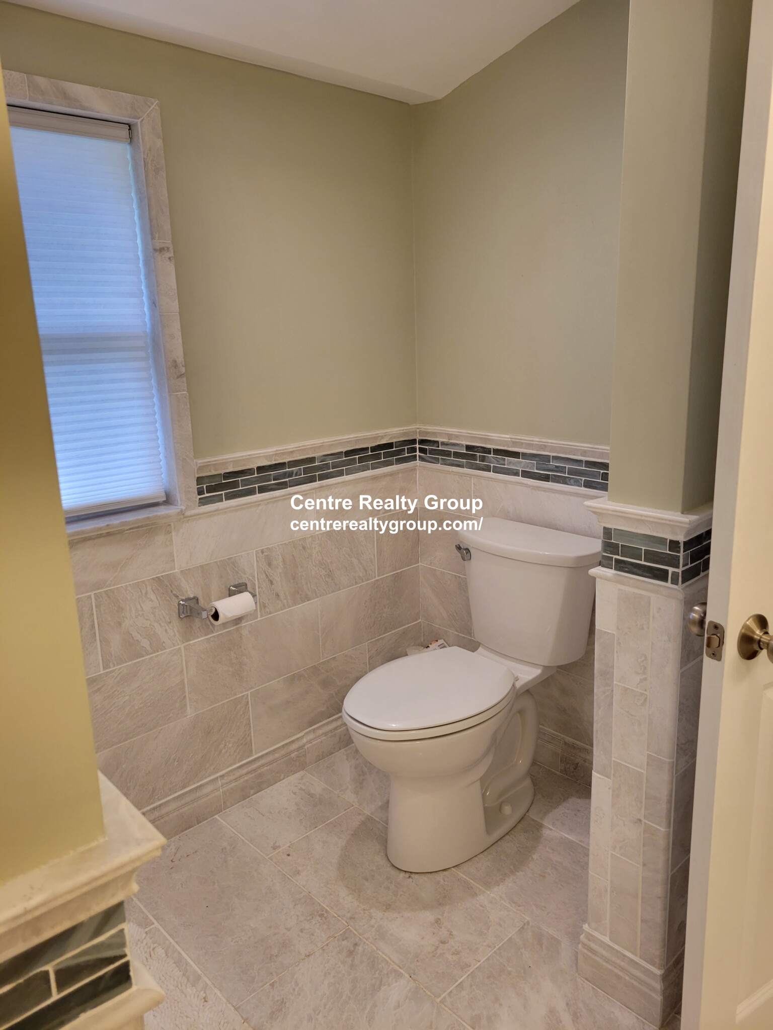 51 Jackson St, Newton Center