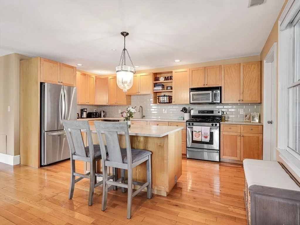 201 K St, South Boston