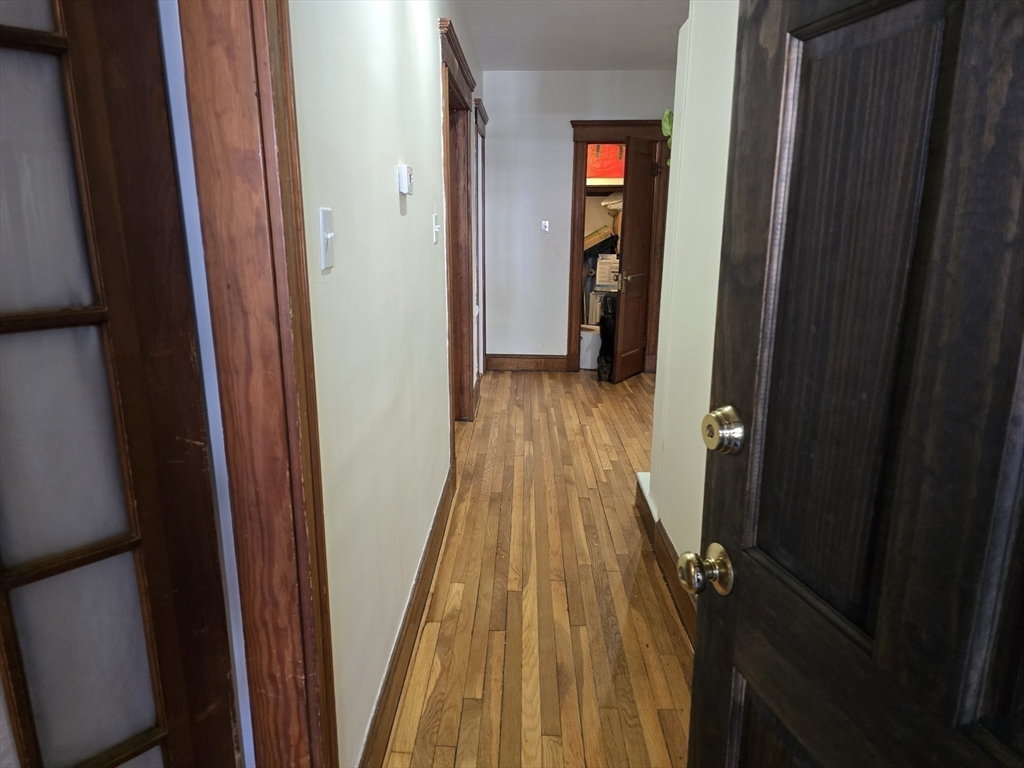 38 Hillside St, Mission Hill