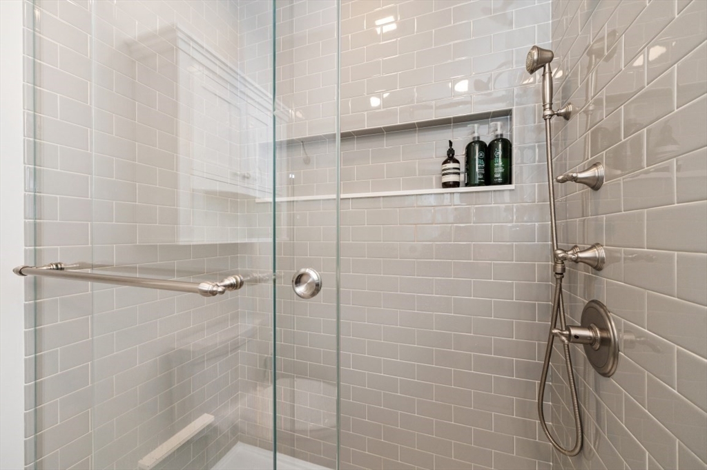 136 Jewett St, Newton