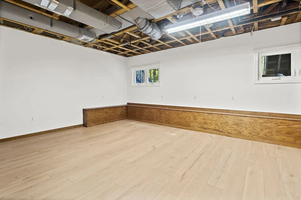 849 Boston Post Rd, E, Marlborough