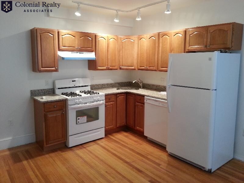 1679 Commonwealth Ave, Brighton