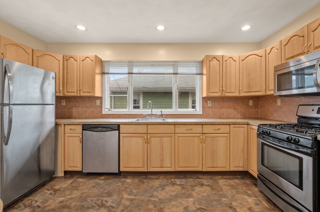 74 Windsor Rd, Tufts University