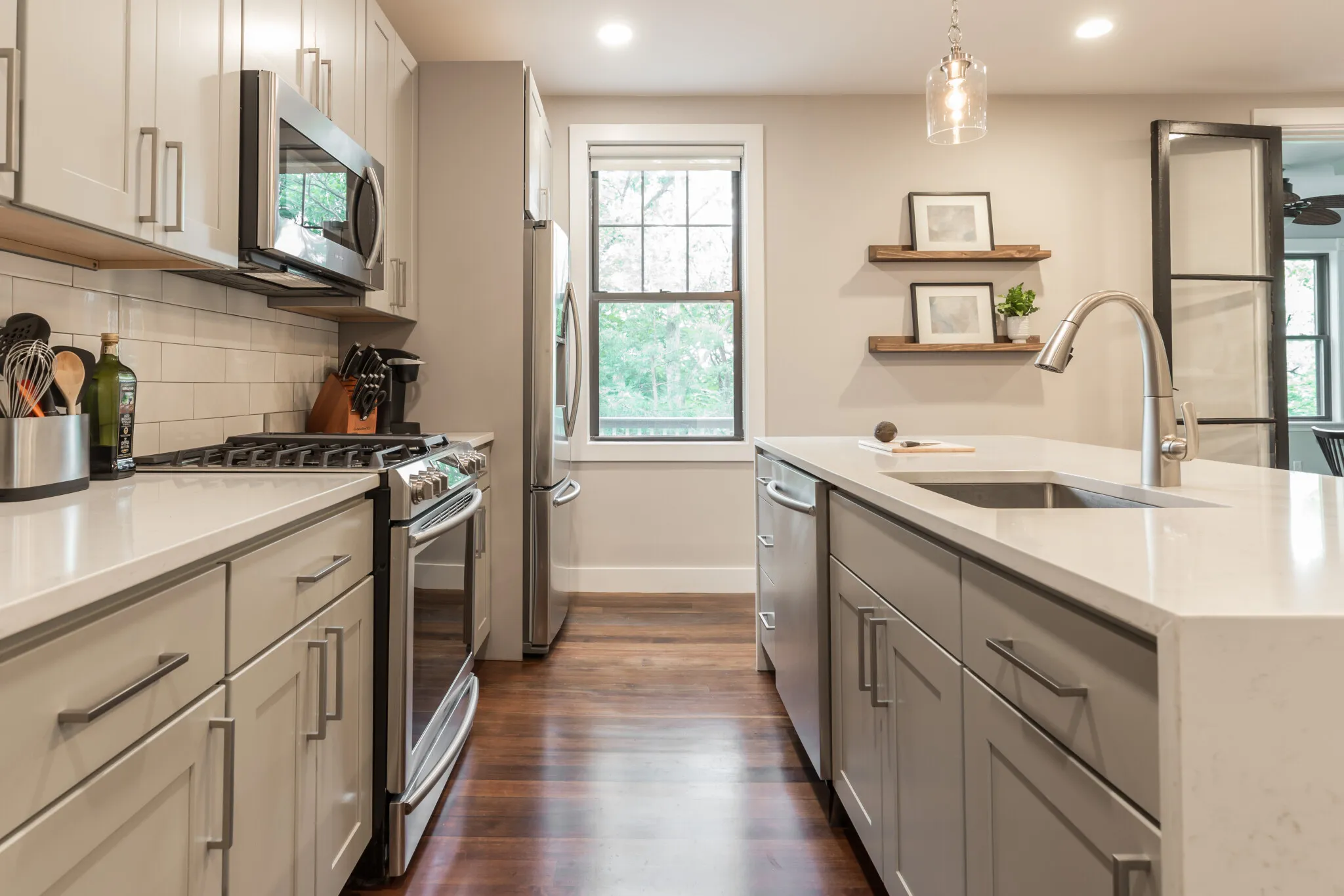 65 Beech Glen St, Roxbury