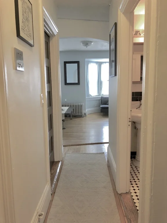 62 Clarendon St, South End