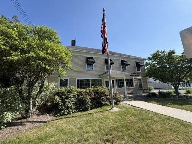 1 Main St, Brimfield
