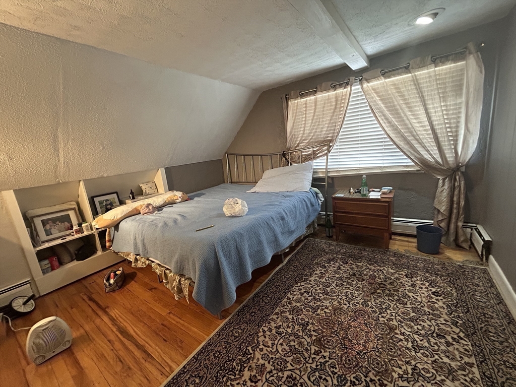 370 Main St, Winthrop