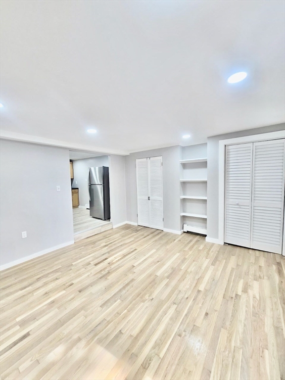 61 Gates St, South Boston