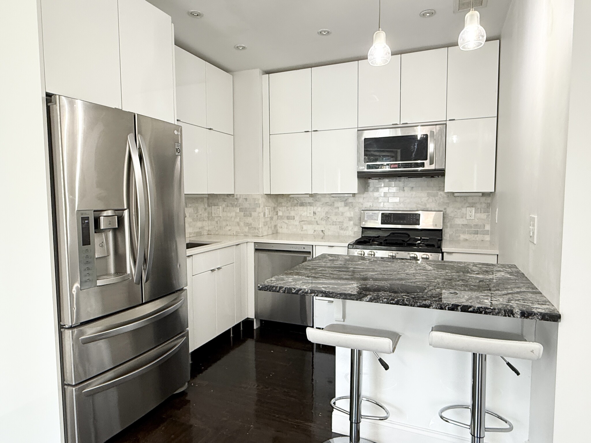 40 Cameron St, Brookline Village