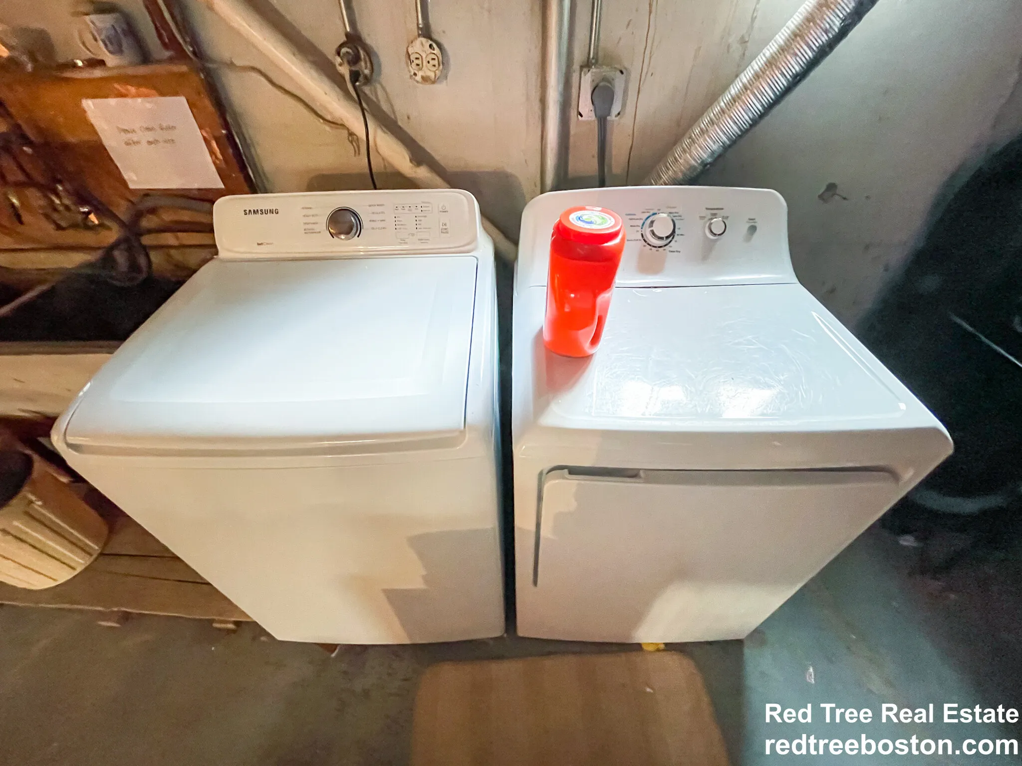 14 Caltha Rd, Oak Square