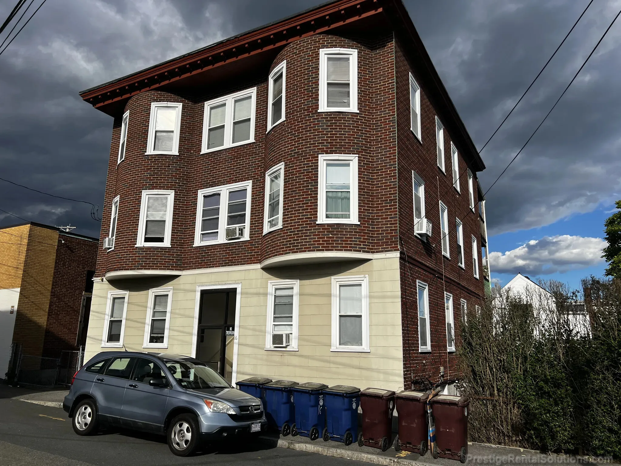 16 Shurtleff St, Revere