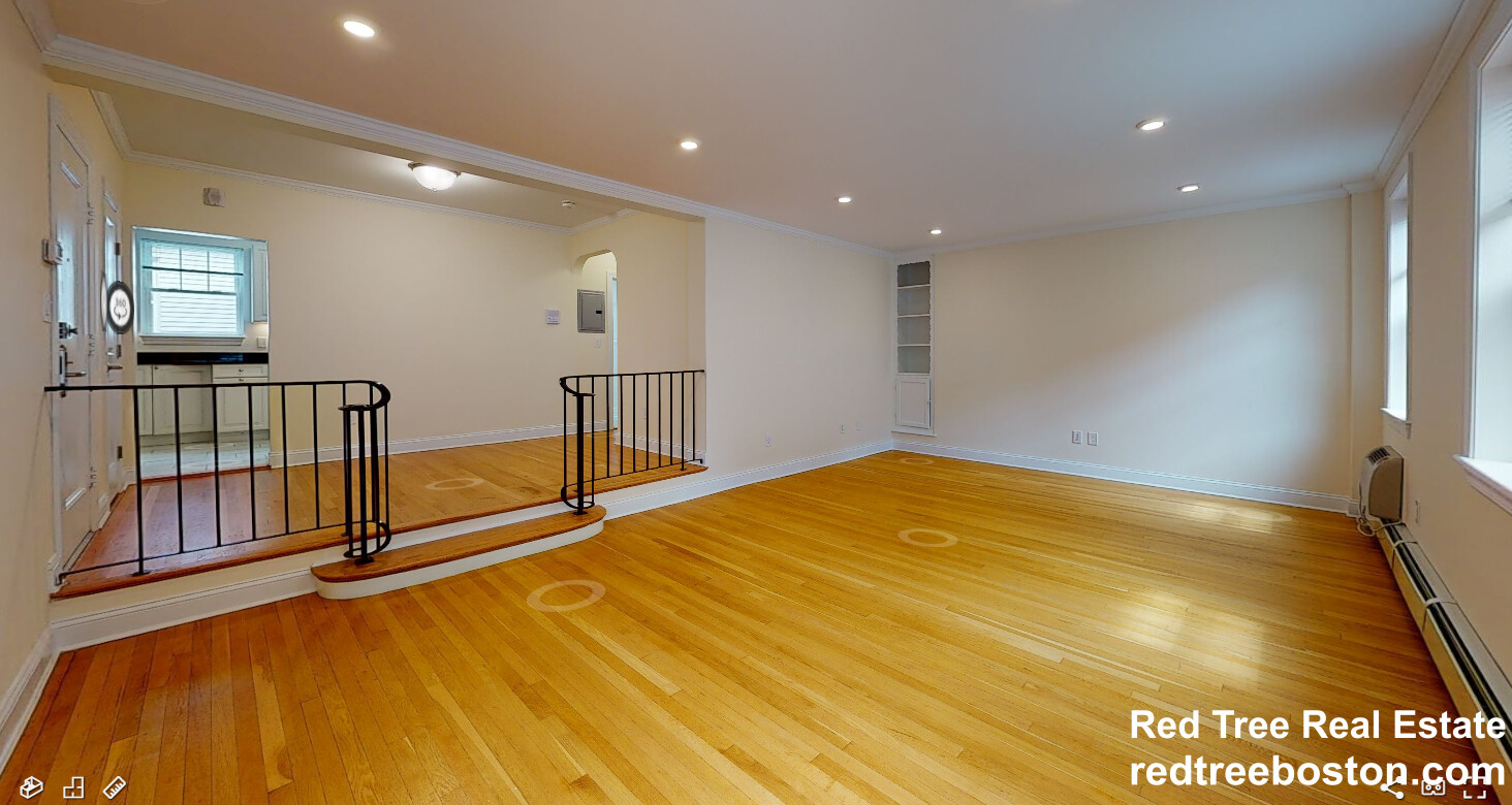 37 Auburn St, Coolidge Corner