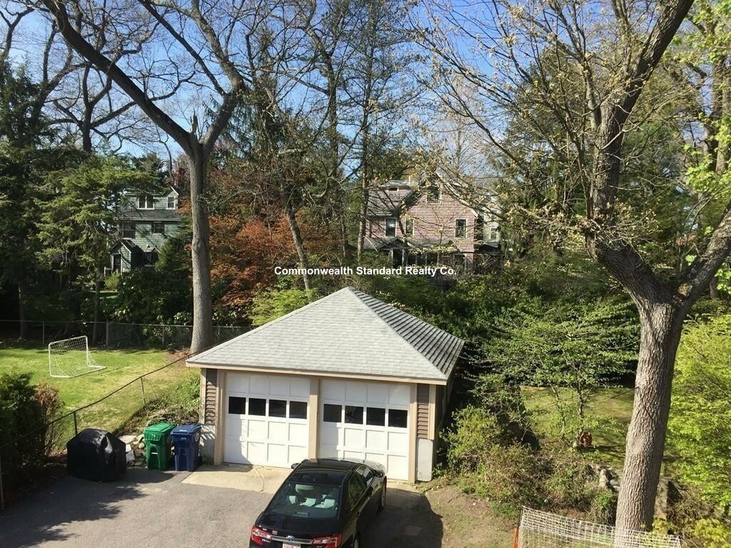 15 Hillside Rd, Newton Highlands