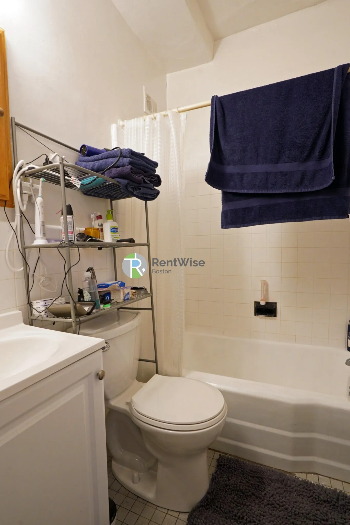 1212 Commonwealth Ave, Brighton