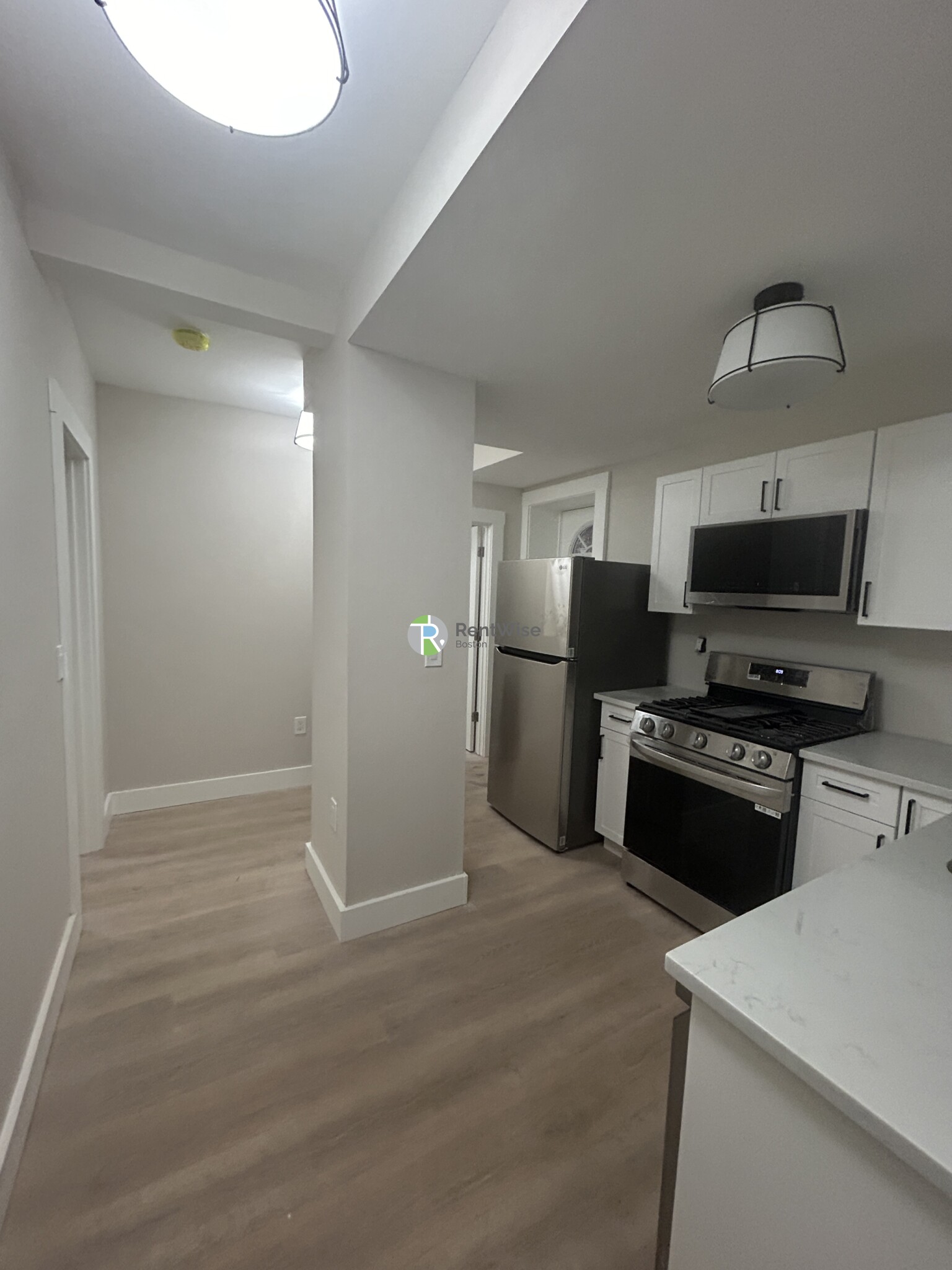 17 M St, South Boston