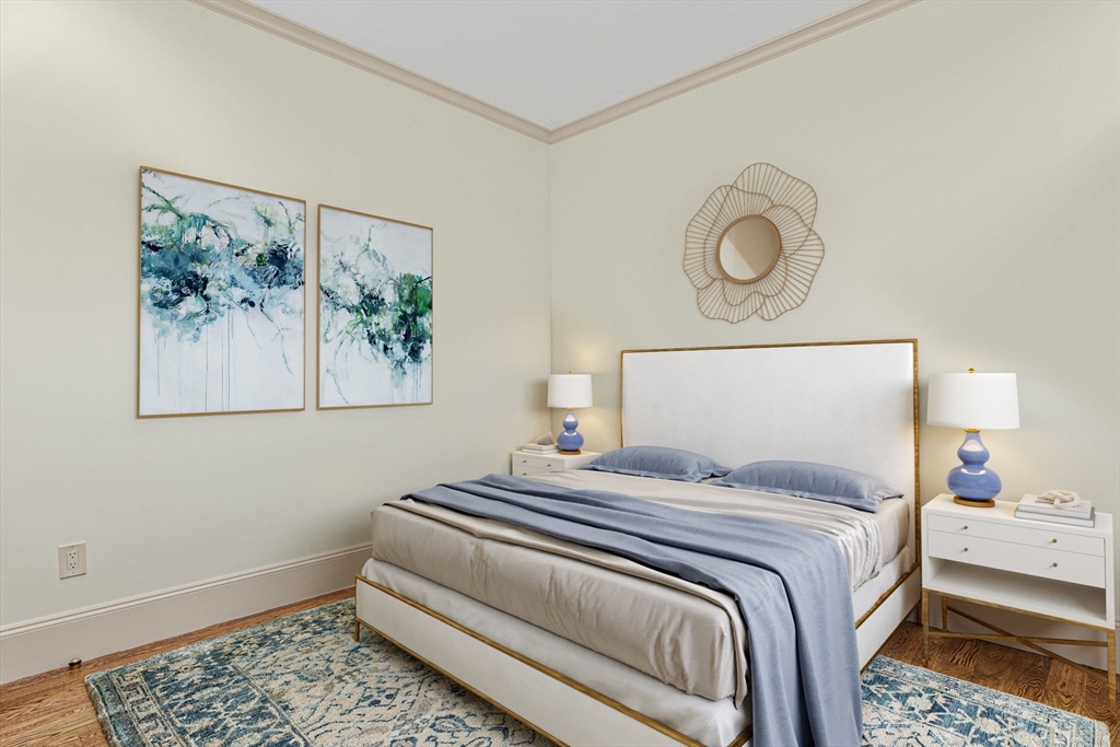 330 Newbury St, Back Bay