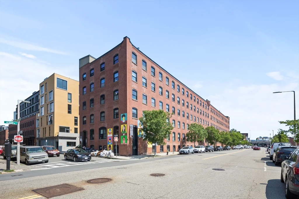 90 Wareham St, South End